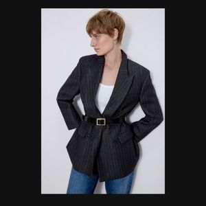 BNWT! Zara embossed leather belt ( size 32)